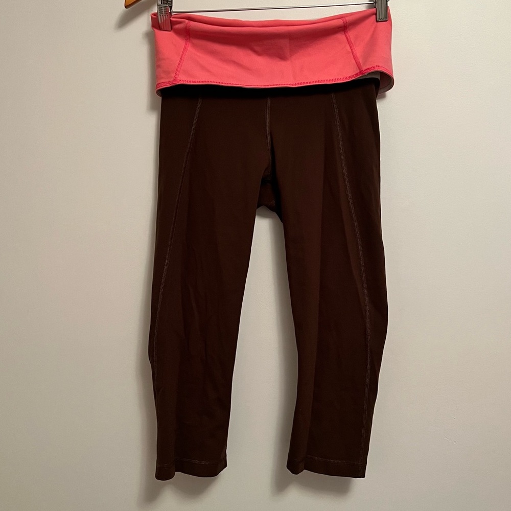 Lululemon reversible capris
